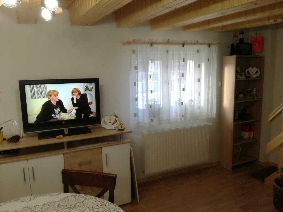 Kuca Za Odmor "Jasna" Apartman Crni Lug Kültér fotó