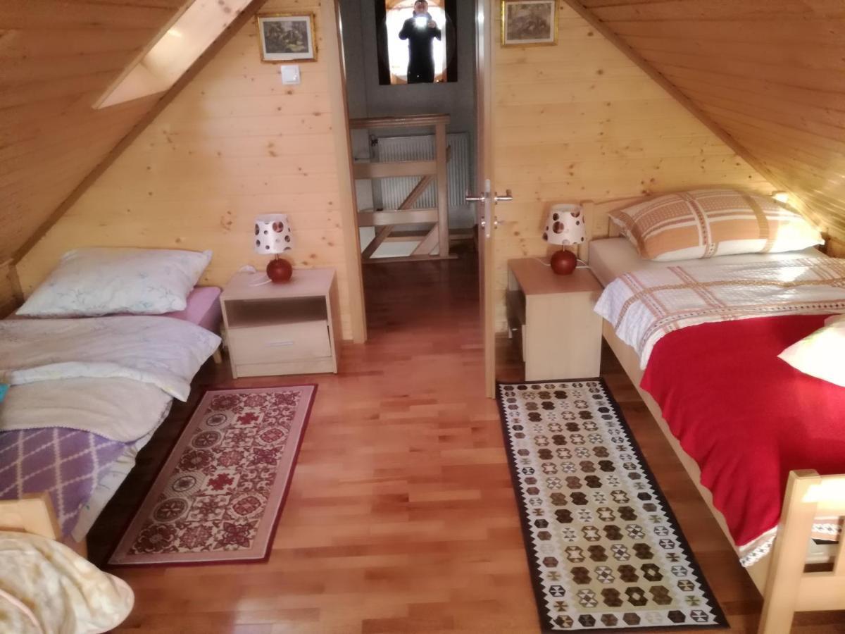 Kuca Za Odmor "Jasna" Apartman Crni Lug Kültér fotó